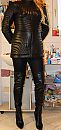 black, foto 757x1600, 11 reacties, 22 stemmen