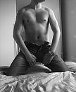 body, foto 1707x2048, 14 reacties, 17 stemmen