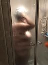 een douchebeurt is lekker hoor, foto 3000x4000, 6 reacties, 20 stemmen