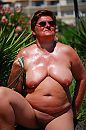 even poseren, foto 2592x3872, 5 reacties, 54 stemmen