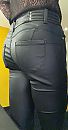 hmm, foto 326x620, 3 reacties, 12 stemmen
