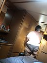 in de caravan aan het omkleden, foto 3000x4000, 7 reacties, 31 stemmen