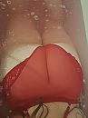 lady in red, foto 1536x2048, 6 reacties, 24 stemmen