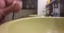 lekker spuiten, film 00:00:17, 30 reacties, 63 stemmen