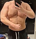 me, foto 1192x1284, 10 reacties, 17 stemmen