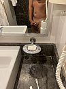 na douche, foto 828x1104, 1 reacties, 0 stemmen