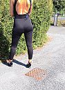 op stap in strakke catsuit, foto 935x1280, 38 reacties, 282 stemmen