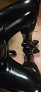 pvc outfit, foto 612x1360, 5 reacties, 10 stemmen