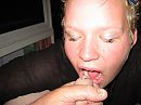 slikken teef, foto 1000x750, 23 reacties, 69 stemmen