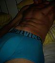 vind jij van mijn boxer?, foto 848x960, 8 reacties, 12 stemmen