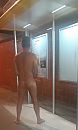 wachten op de bus, foto 1534x2528, 8 reacties, 15 stemmen