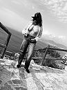 Black & white, foto 3000x4000, 16 reacties, 98 stemmen