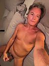 Cockring webcam sessie, foto 960x1280, 0 reacties, 2 stemmen