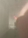 Douchen, foto 3000x4000, 4 reacties, 5 stemmen