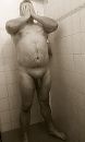 Douchen, foto 1657x2724, 7 reacties, 19 stemmen