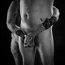 Een zachte hand…, foto 1284x1284, 7 reacties, 24 stemmen