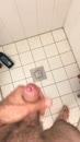 Effe lekker spuiten, film 00:00:20, 42 reacties, 57 stemmen