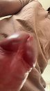 Erg close, foto 1076x1920, 1 reacties, 4 stemmen