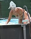 Genieten, foto 2418x3079, 2 reacties, 32 stemmen