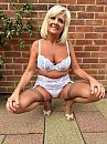 Hoe ouder, foto 480x640, 40 reacties, 166 stemmen