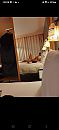 Hotelkamer, foto 1080x2340, 1 reacties, 3 stemmen