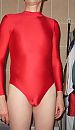 In spandex turnpakje, foto 818x1400, 4 reacties, 6 stemmen
