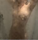 Lekker douchen, foto 960x1014, 3 reacties, 12 stemmen