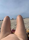 Lekker op het strand, foto 960x1280, 8 reacties, 37 stemmen
