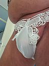 Leuk stringetje, foto 2556x3408, 15 reacties, 36 stemmen