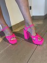 Leuke schoenen?, foto 3000x4000, 6 reacties, 44 stemmen