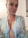 Mijn tietjes showen, foto 1536x2048, 25 reacties, 130 stemmen