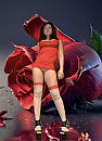 Misses, roses for you, foto 1333x1831, 1 reacties, 3 stemmen