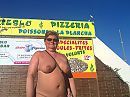 Naakt in Cap d'Agde, foto 3264x2448, 7 reacties, 48 stemmen