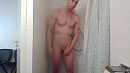 Naaktfoto onder de douche, foto 1280x720, 3 reacties, 9 stemmen