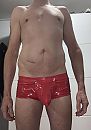 Naar een club, foto 1973x2797, 1 reacties, 4 stemmen