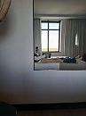 Op de hotelkamer, foto 3000x4000, 0 reacties, 3 stemmen