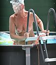 Plons, foto 2871x3277, 7 reacties, 43 stemmen