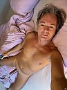 Pompen live via webcam, foto 960x1280, 0 reacties, 1 stemmen