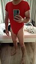 Rode body van vrouw, foto 2250x4000, 3 reacties, 13 stemmen