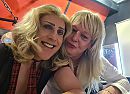 Schoolmeisjes Daphne, Samantha, foto 1600x1158, 9 reacties, 23 stemmen