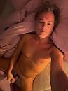 Sex slaaf, foto 960x1280, 0 reacties, 3 stemmen