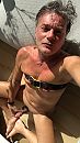 Slaaf in webcam sessie, foto 575x1014, 0 reacties, 1 stemmen