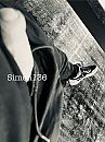 Sneakers aan naar het werk, foto 1576x2100, 8 reacties, 12 stemmen