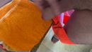 Spuitmomentje, film 00:00:06, 4 reacties, 18 stemmen