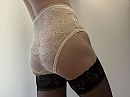 Taille slip, foto 4000x3000, 4 reacties, 21 stemmen