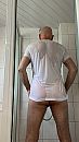 Wet T-shirt, foto 1737x3088, 0 reacties, 0 stemmen