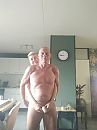 Wij zoeken, foto 3000x4000, 2 reacties, 26 stemmen