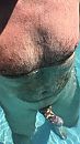 Zalig in het zwembad, foto 360x640, 9 reacties, 17 stemmen