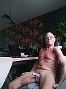 Zo zit ik op, foto 3000x4000, 4 reacties, 9 stemmen