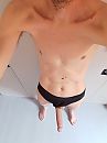 iemand zin, foto 3000x4000, 8 reacties, 11 stemmen